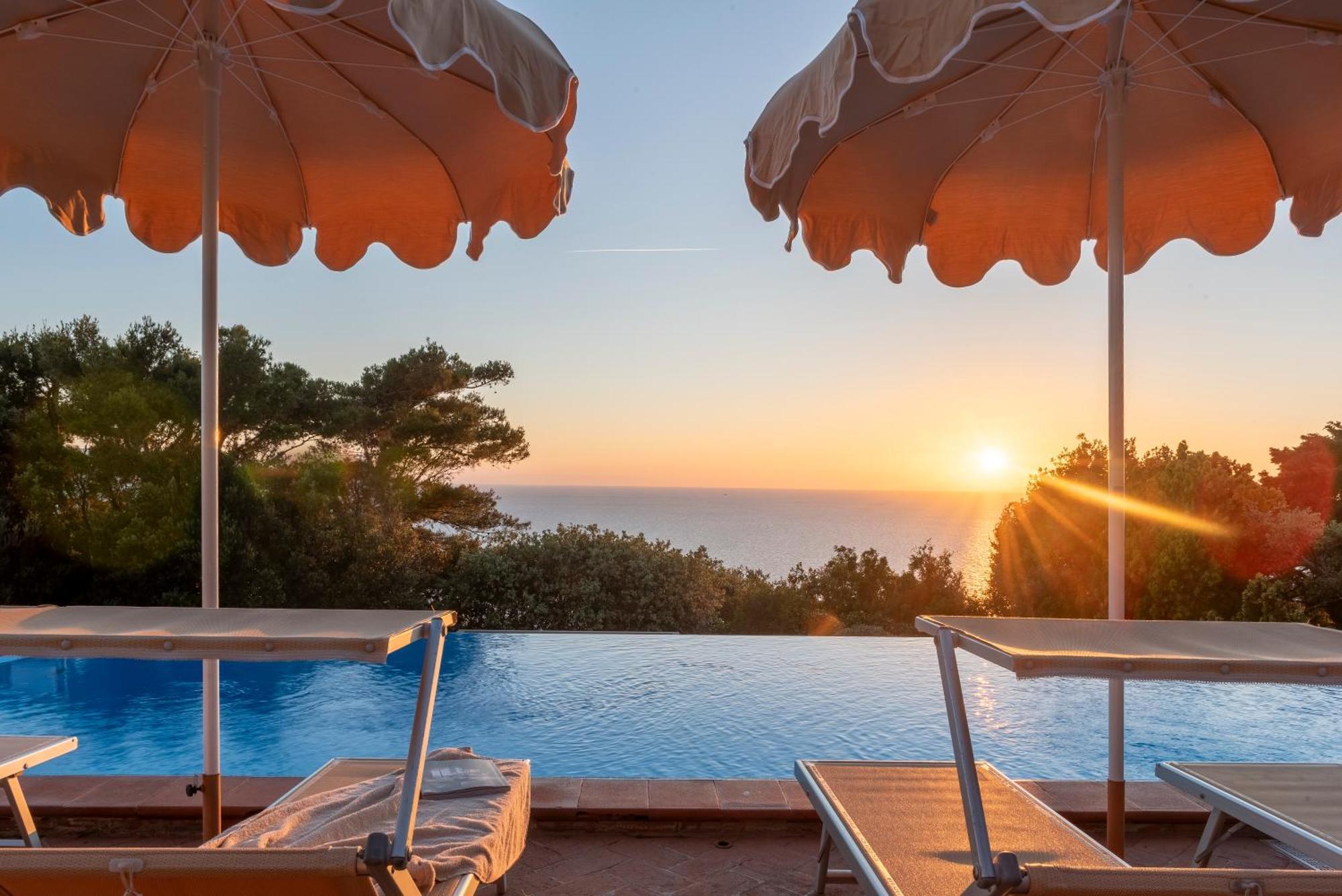 Boutique Hotel Torre Di Cala Piccola Porto Santo Stefano  Eksteriør bilde
