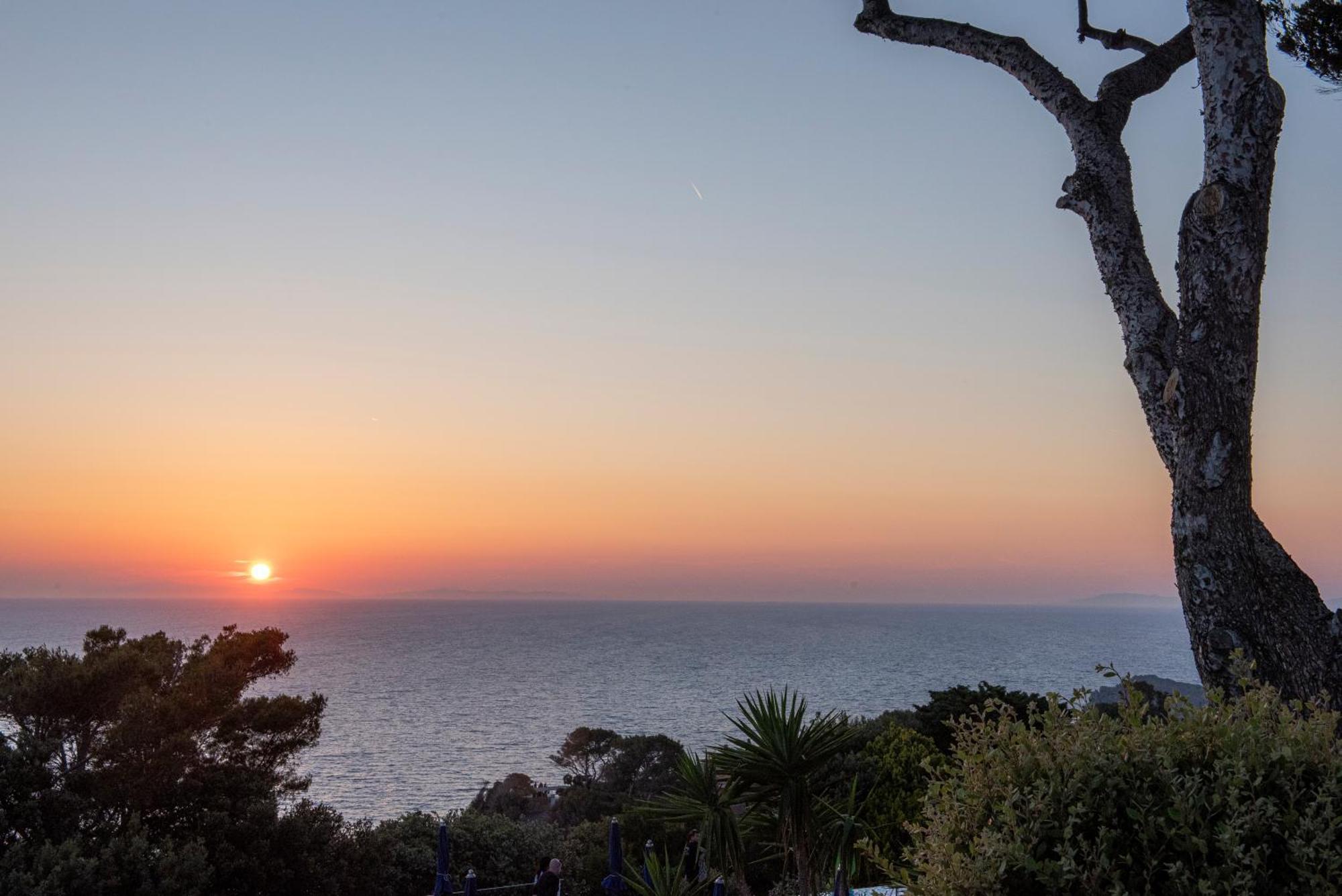Boutique Hotel Torre Di Cala Piccola Porto Santo Stefano  Eksteriør bilde